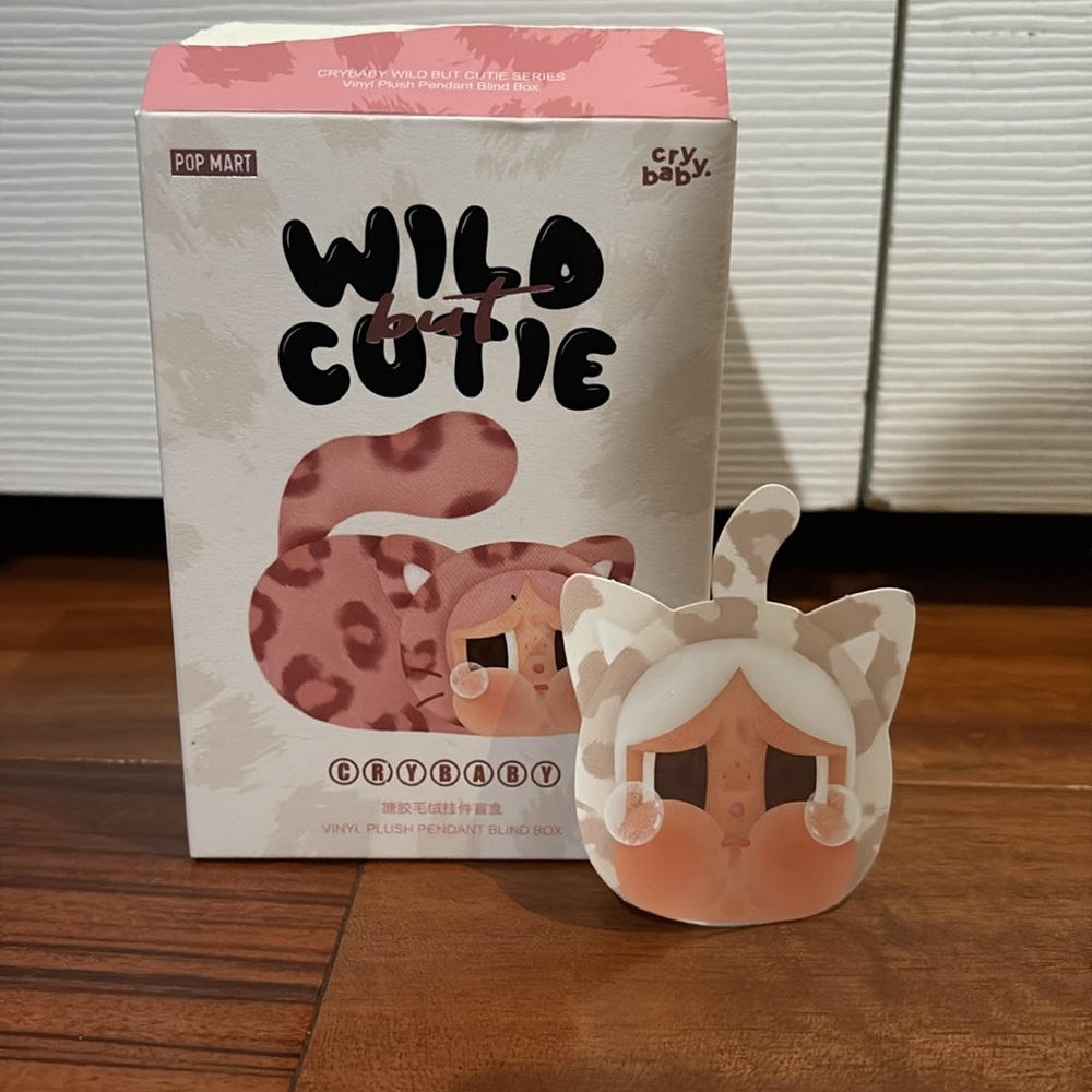 Pop Mart Crybaby Wild But Cutie- Confirmed Vanilla Cutie-NIB - Picture 3 of 4